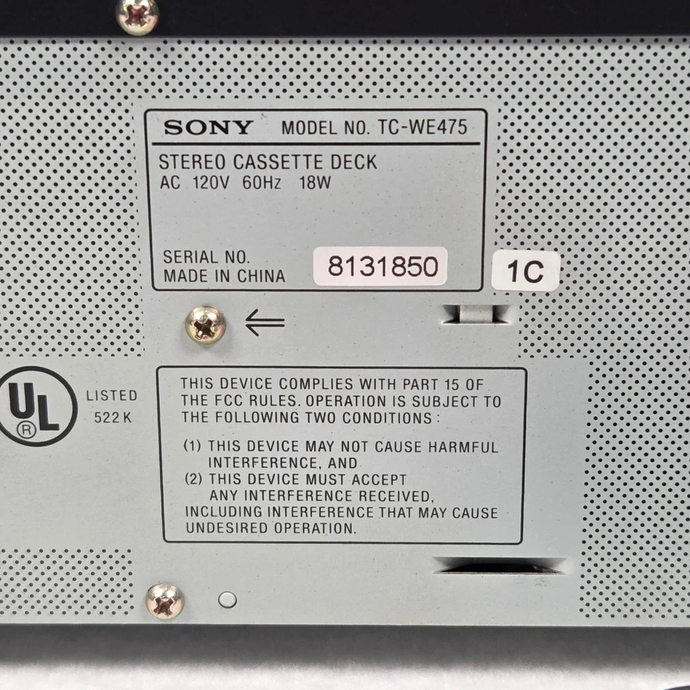 Sony features stereo